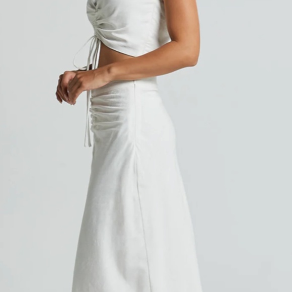 Show Po DEVAN WHITE TWO PIECE SET, Brand New with tags - Picture 3 of 9